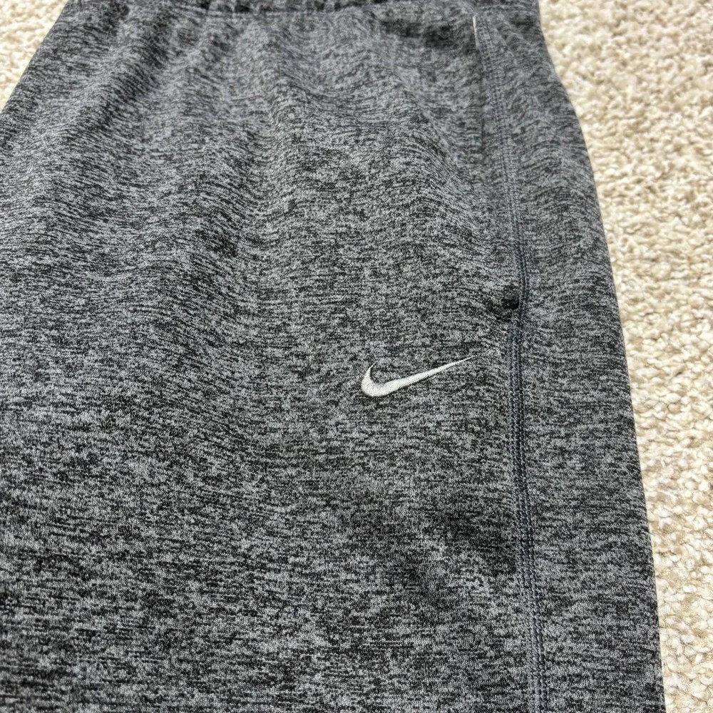 Nike Therma-FIT Pants Mens Medium Gray Fleece‎ Track Zip Hem Pockets Athletic